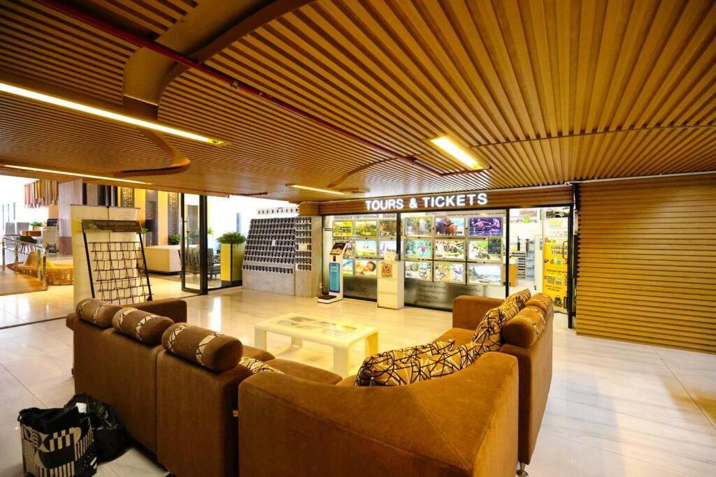 Specious Luxury 2 Bedrooms Apt. Chiang Mai Exterior photo