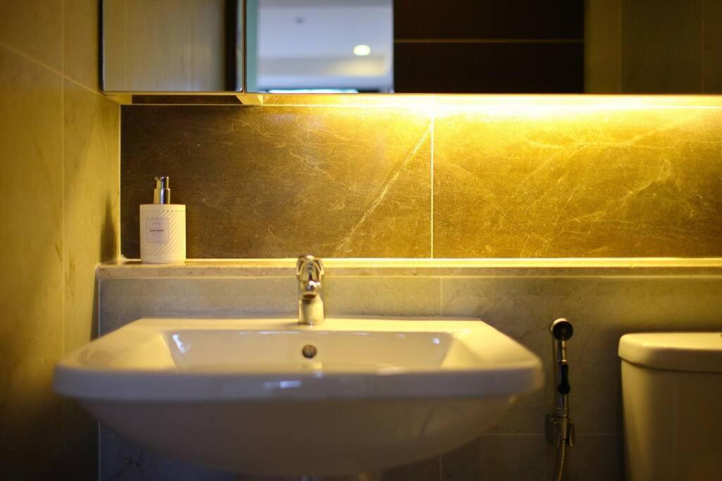 Specious Luxury 2 Bedrooms Apt. Chiang Mai Exterior photo