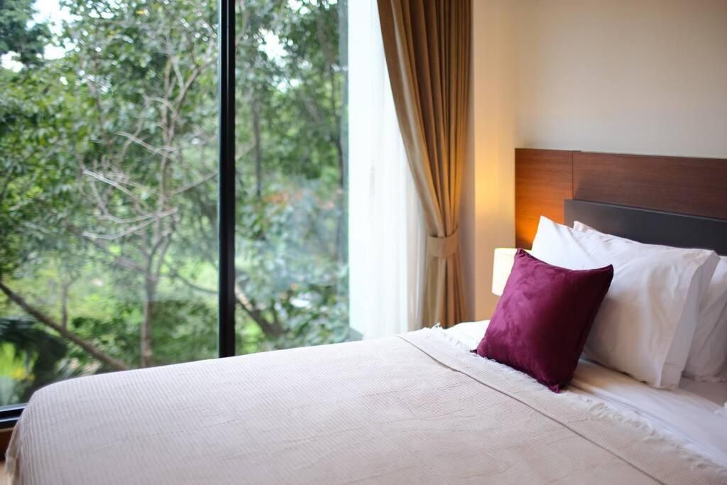 Specious Luxury 2 Bedrooms Apt. Chiang Mai Exterior photo